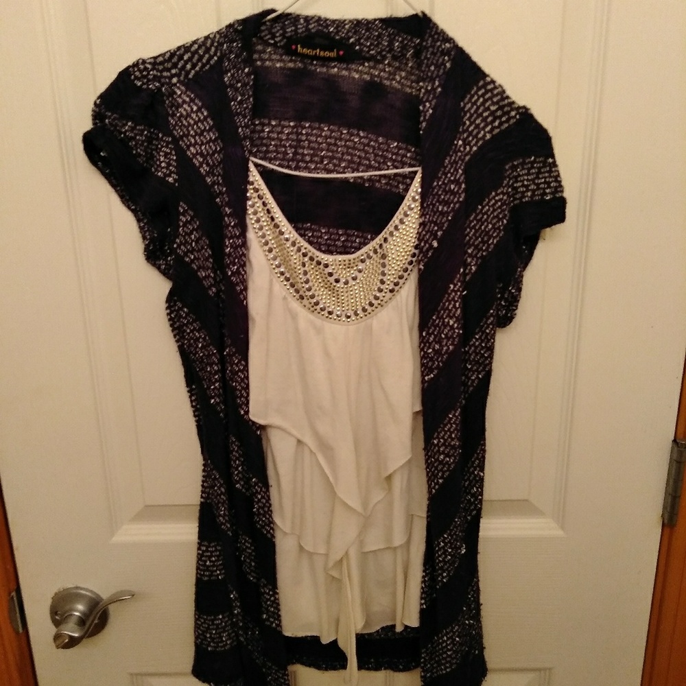 Heartsoul 2-in-1 shirt w/ sewn in sweater size S